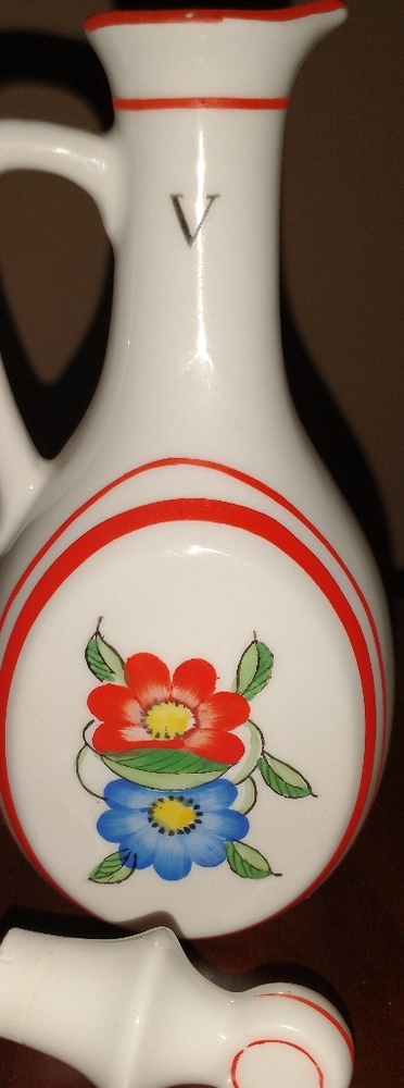 Vintage Vinager bottle with stopper